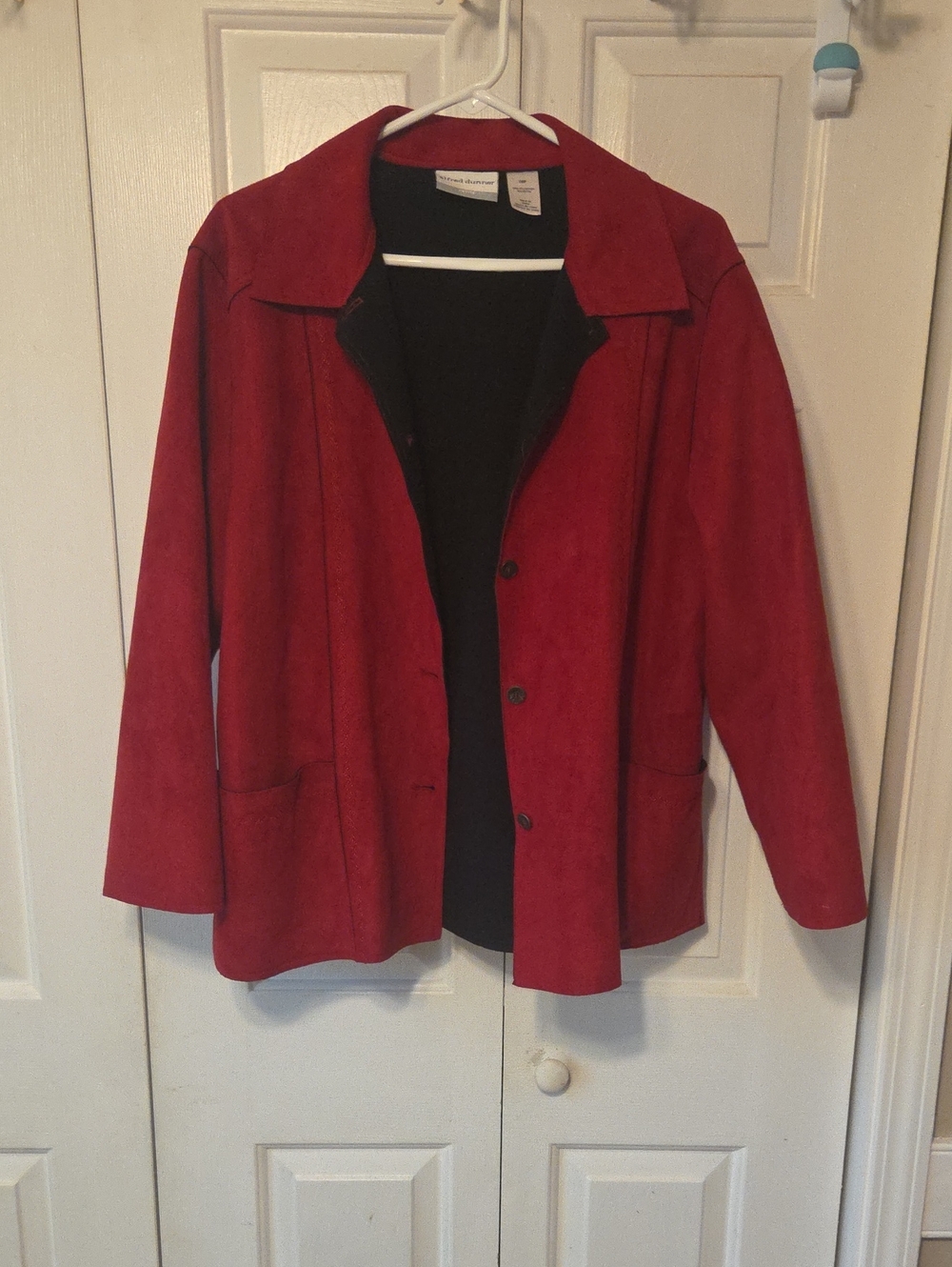 Red Women's Faux Suede Jacket – Classic Button-Front Coat 16P